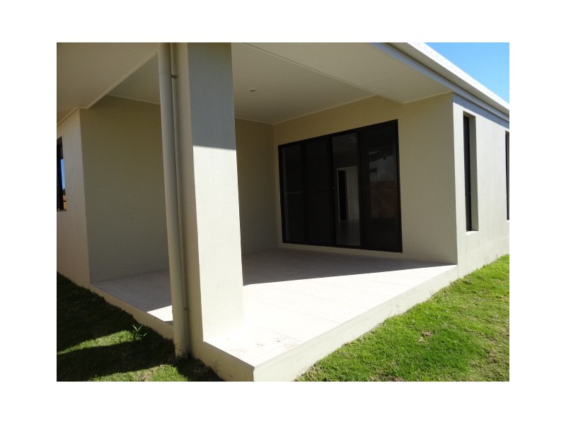 16b Lime Tree Court, Bowen QLD 4805