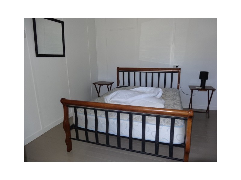 11 Flinders Street, Collinsville QLD 4804