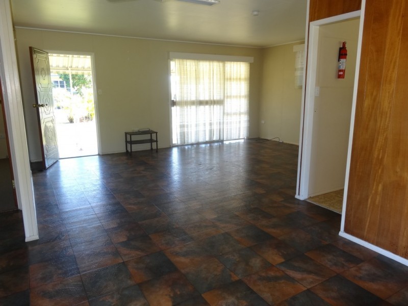 30 Tollington Road, Bowen QLD 4805