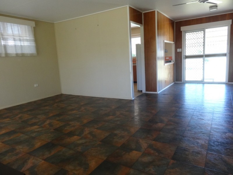 30 Tollington Road, Bowen QLD 4805