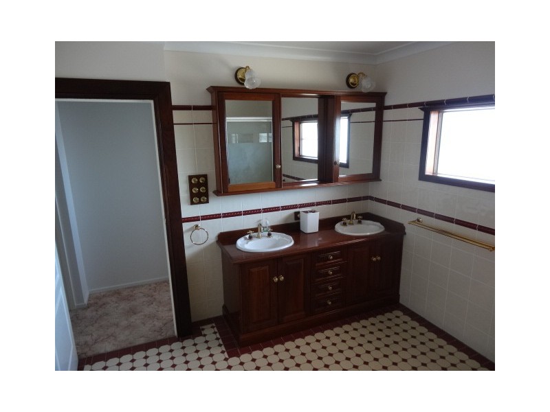 6 Brighton Road, Bowen QLD 4805