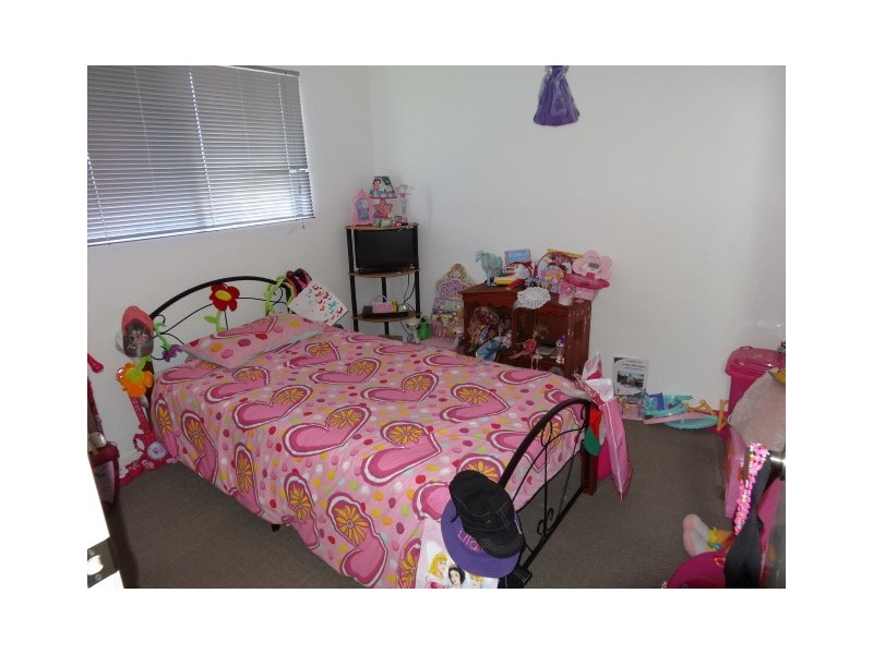 18 Banks Drive, Bowen QLD 4805