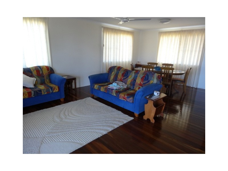 65 Whyte Avenue, Bowen QLD 4805