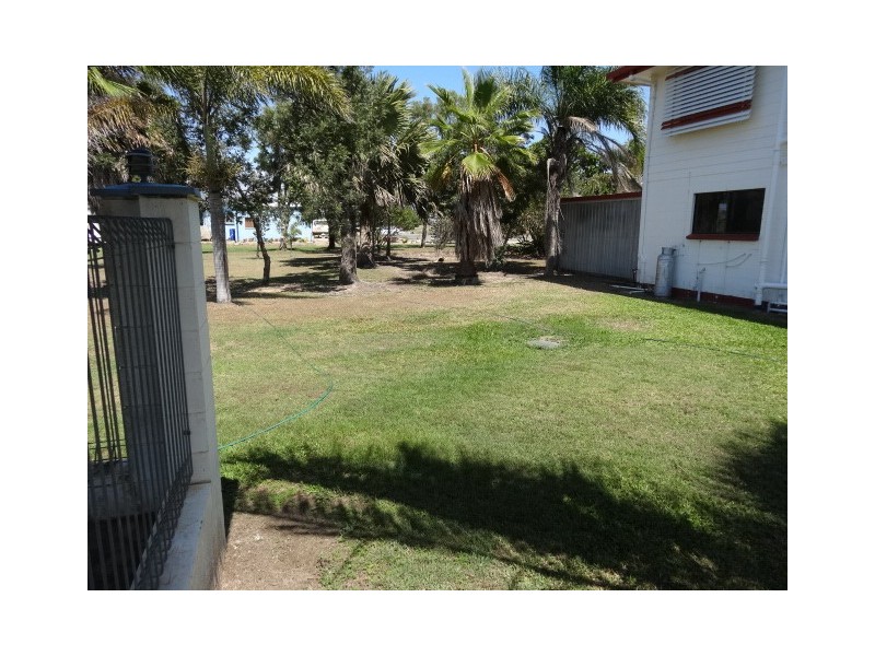 18907 Bruce Highway, Bowen QLD 4805