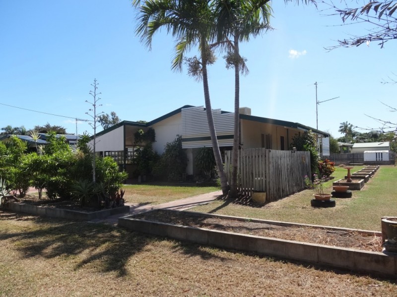 4 Marshall Street, Bowen QLD 4805