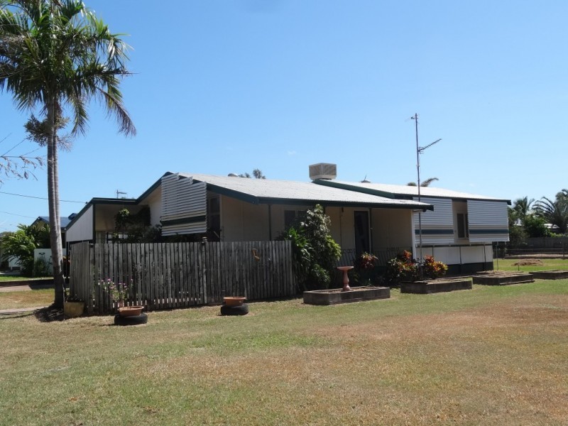 4 Marshall Street, Bowen QLD 4805