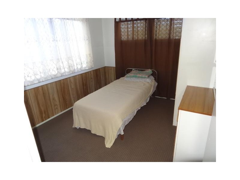 4 Marshall Street, Bowen QLD 4805