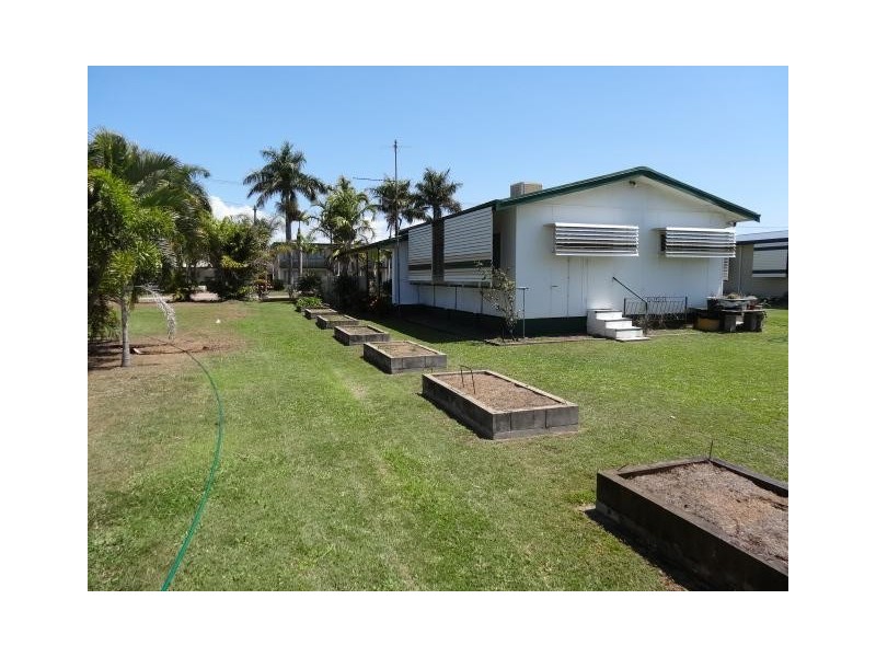 4 Marshall Street, Bowen QLD 4805