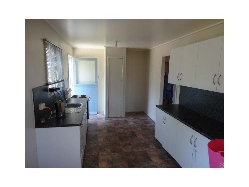 26 Gralton Street, Collinsville QLD 4804