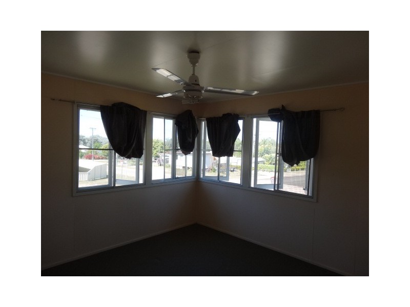 26 Gralton Street, Collinsville QLD 4804