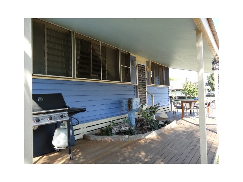 24 Creek Street, Bowen QLD 4805