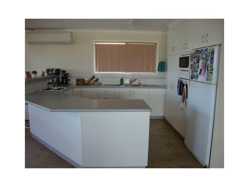 15 Pilcher Place, Bowen QLD 4805