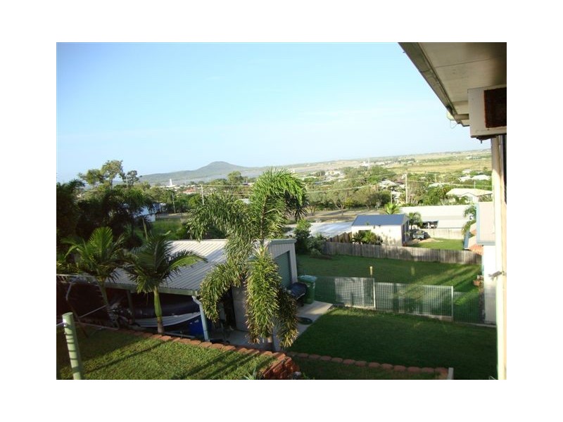 15 Pilcher Place, Bowen QLD 4805