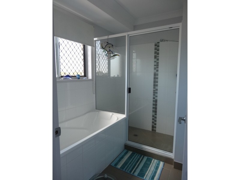 1/2 Cullen Close, Bowen QLD 4805