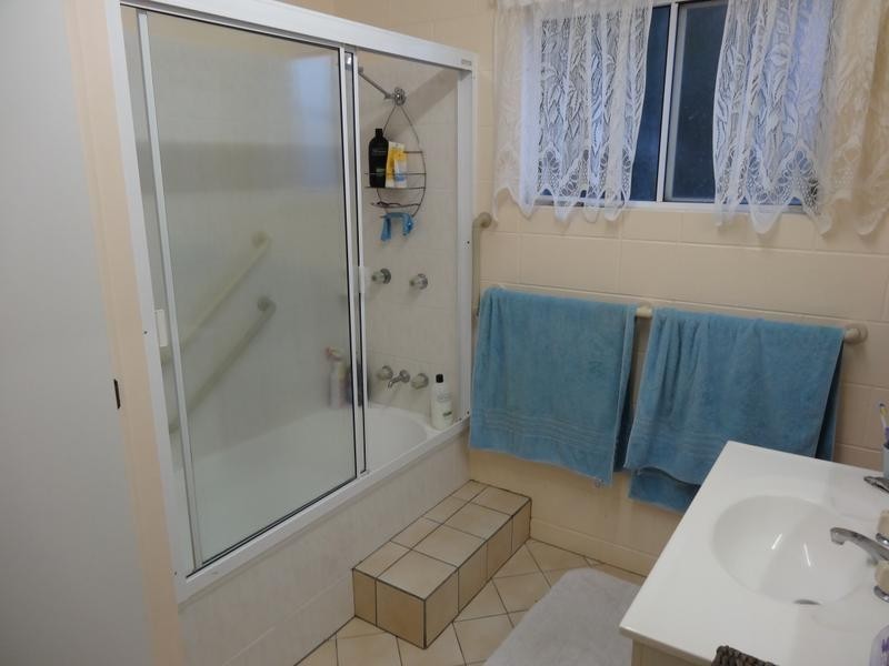 56 Mullers Lane, Bowen QLD 4805
