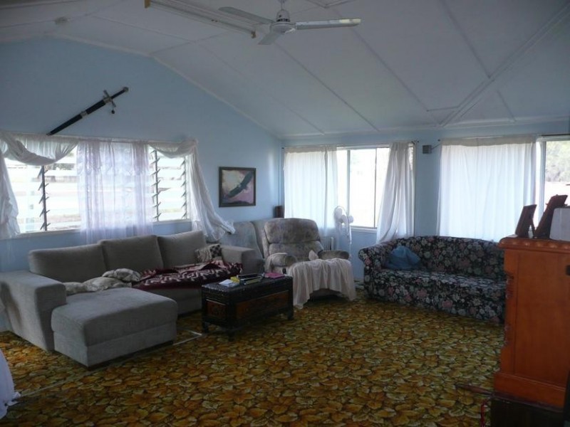 40 Fifth Avenue, Scottville QLD 4804