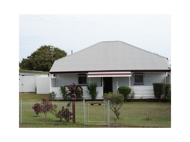 22 Poole Street, Bowen QLD 4805