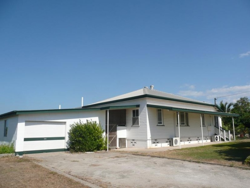 18 Hay Street, Bowen QLD 4805