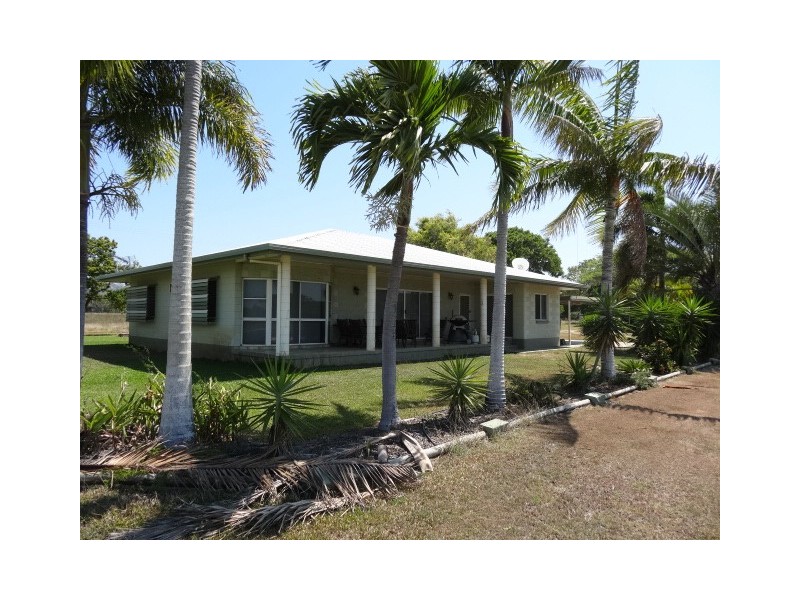 54 Salters Lane, Bowen QLD 4805