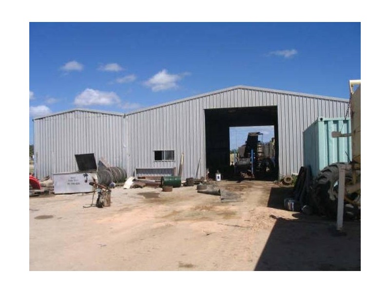 18911 Bruce Highway, Bowen QLD 4805