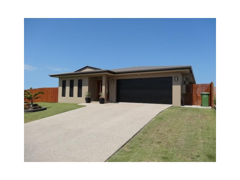1 Cypress Crescent, Bowen QLD 4805