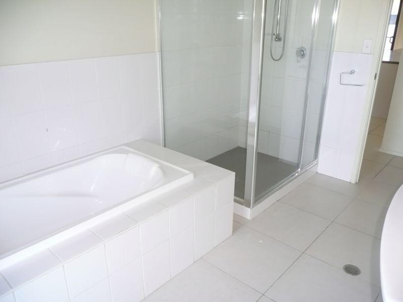 13 Sunshine Court, Bowen QLD 4805