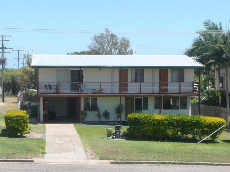 18 Daniel Street, Bowen QLD 4805