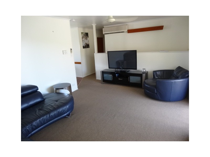 18 Daniel Street, Bowen QLD 4805