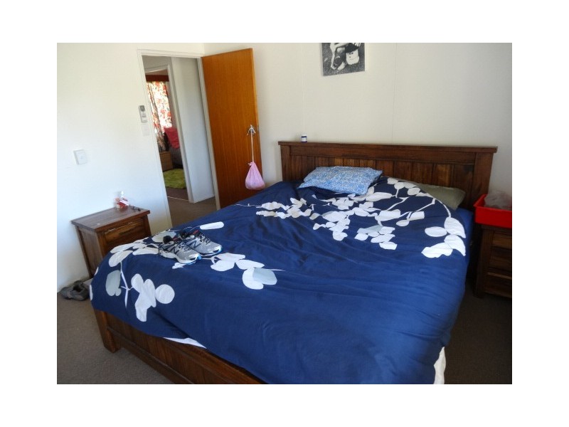 18 Daniel Street, Bowen QLD 4805