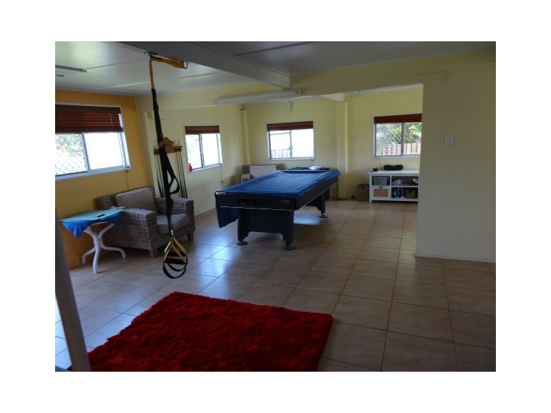 18 Daniel Street, Bowen QLD 4805