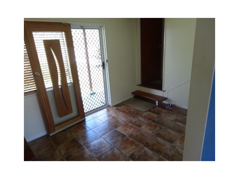 18 Daniel Street, Bowen QLD 4805