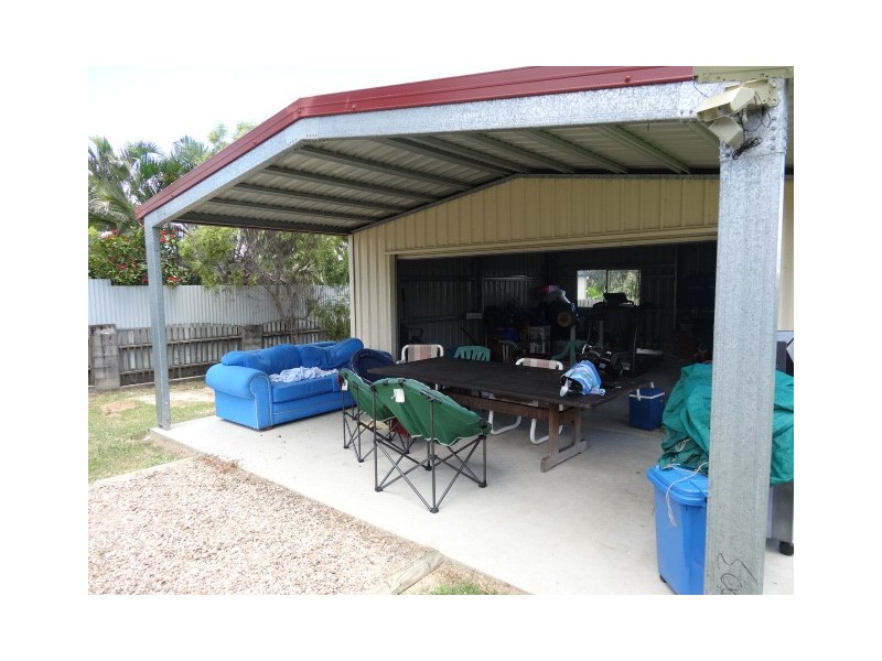 18 Daniel Street, Bowen QLD 4805