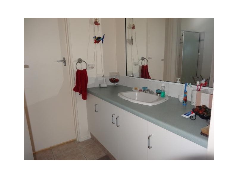 15 Gilbert Street, Bowen QLD 4805