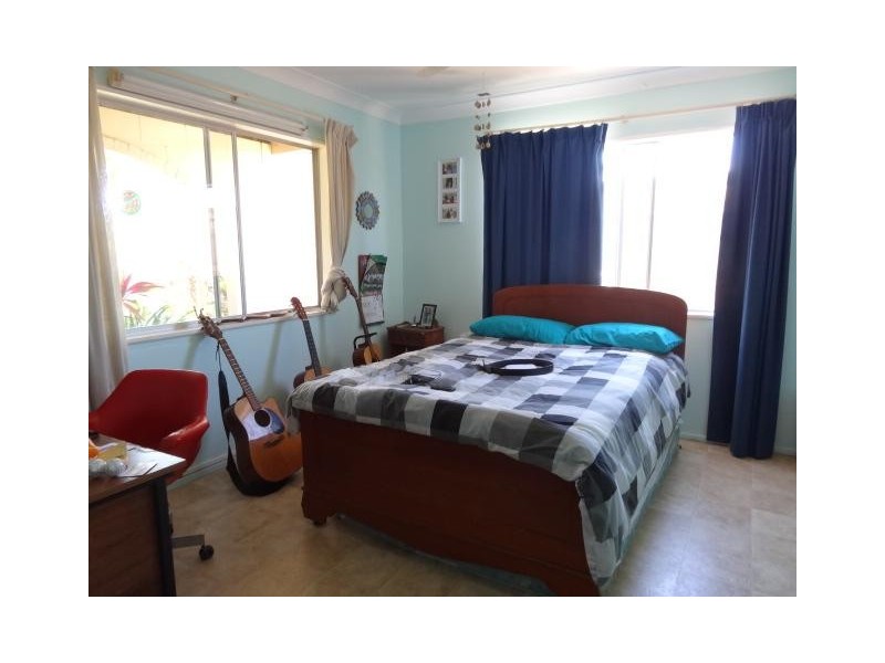 15 Gilbert Street, Bowen QLD 4805