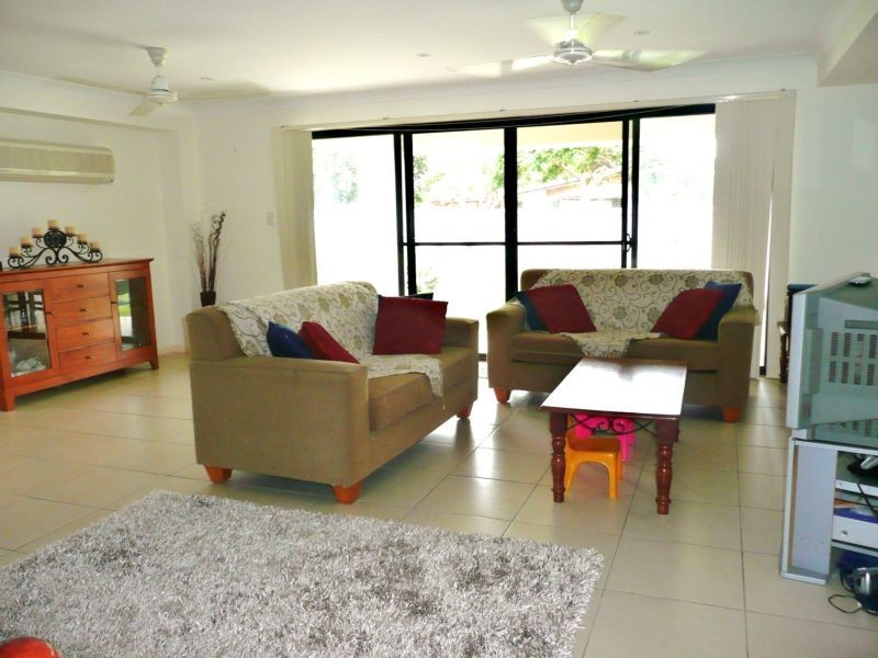 10 Summer Place, Bowen QLD 4805