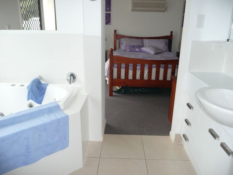 10 Summer Place, Bowen QLD 4805