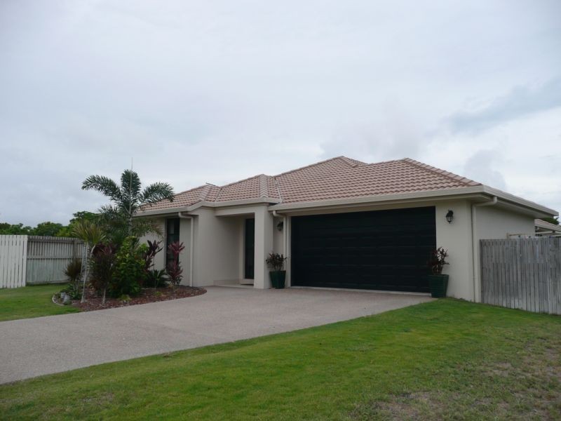 10 Summer Place, Bowen QLD 4805