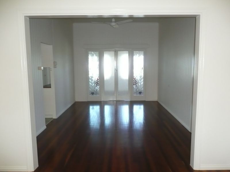 18 Hay Street, Bowen QLD 4805
