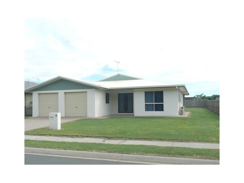 30 Mullers Lane, Bowen QLD 4805