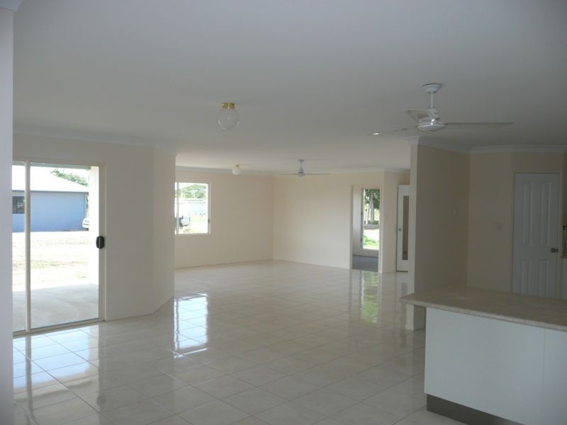 30 Mullers Lane, Bowen QLD 4805