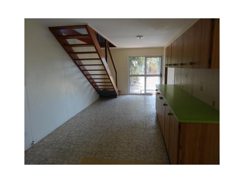 17 Marshall Street, Bowen QLD 4805