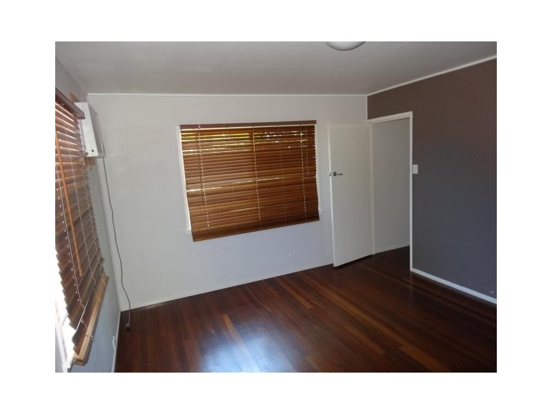 17 Marshall Street, Bowen QLD 4805