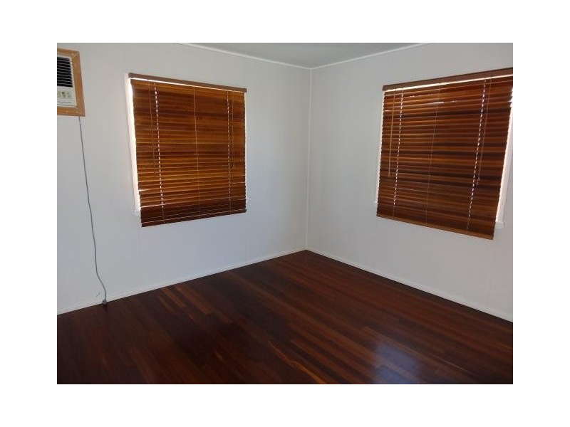 17 Marshall Street, Bowen QLD 4805