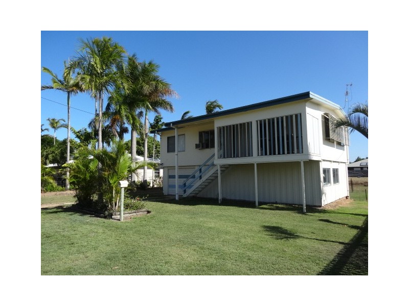 15 Mackenzie Street, Bowen QLD 4805