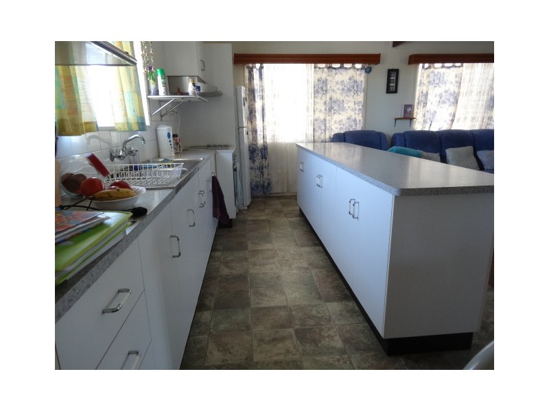 15 Mackenzie Street, Bowen QLD 4805