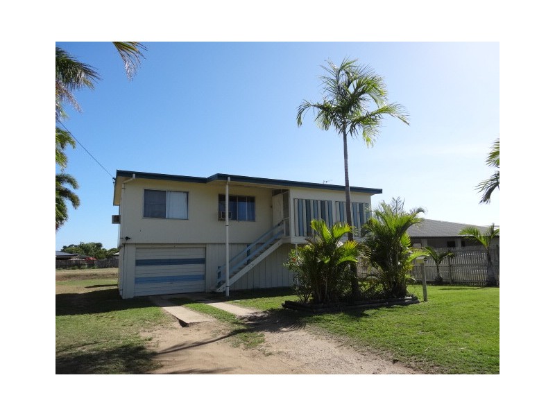 15 Mackenzie Street, Bowen QLD 4805