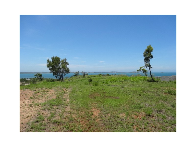 18 Harbour View Terrace, Bowen QLD 4805