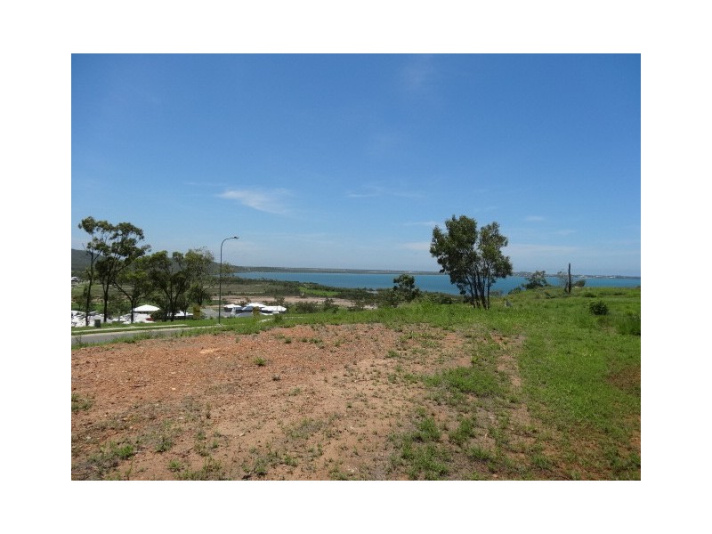 18 Harbour View Terrace, Bowen QLD 4805