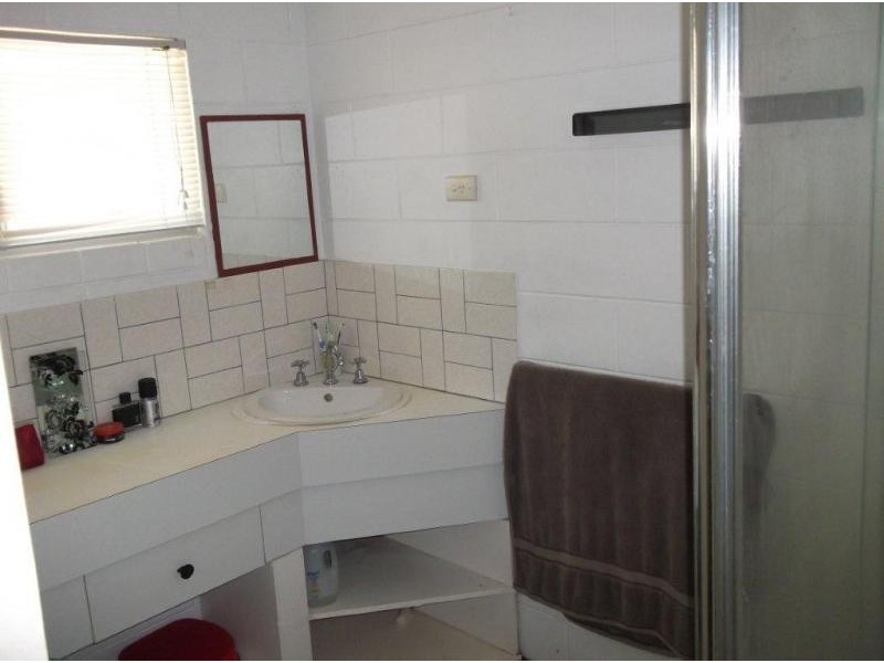 3 Seventh Avenue, Scottville QLD 4804