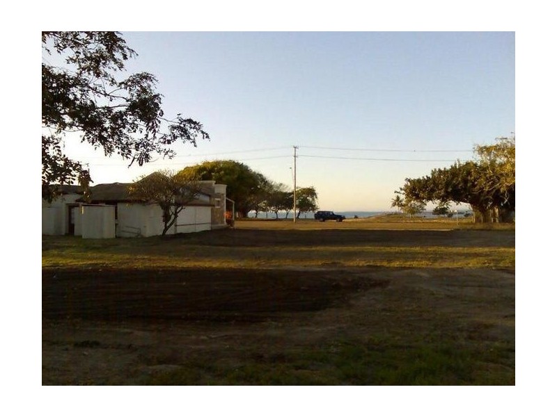 36 Dalrymple Street, Bowen QLD 4805